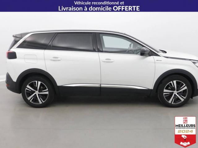 Peugeot 5008 image 2