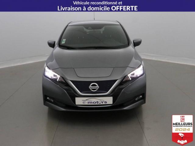 Nissan Leaf image 2