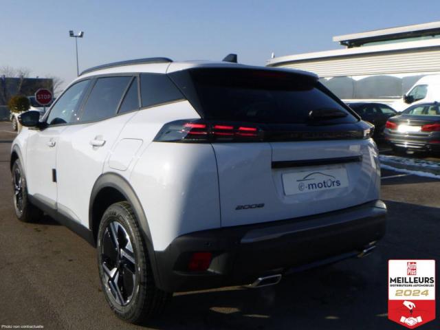 Peugeot 2008 image 1