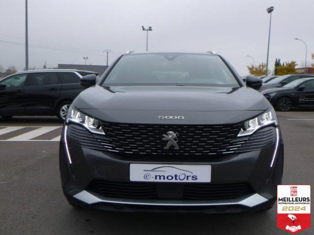 Peugeot 5008 image 2