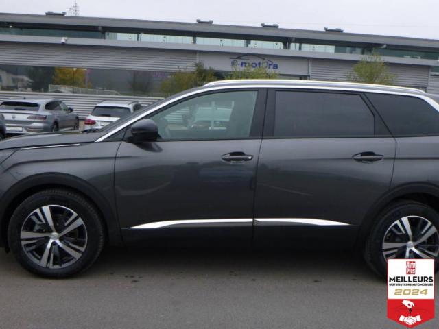 Peugeot 5008 image 3