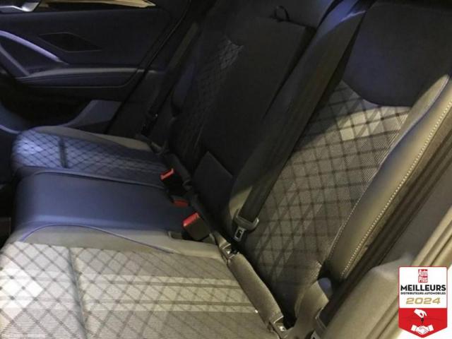 Volkswagen Tiguan image 8