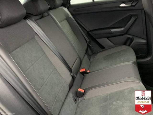 Volkswagen T-Roc image 8