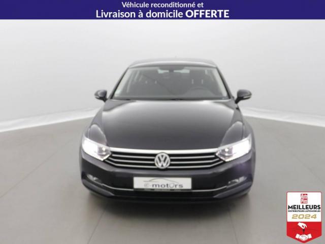 Volkswagen Passat image 6