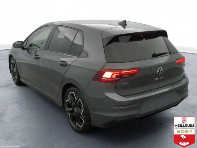 Volkswagen Golf image 4