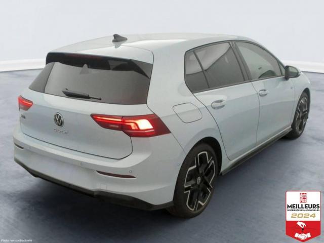 Volkswagen Golf image 8