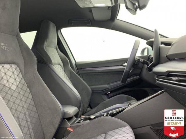 Volkswagen Golf image 9