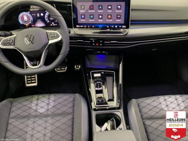 Volkswagen Golf image 9