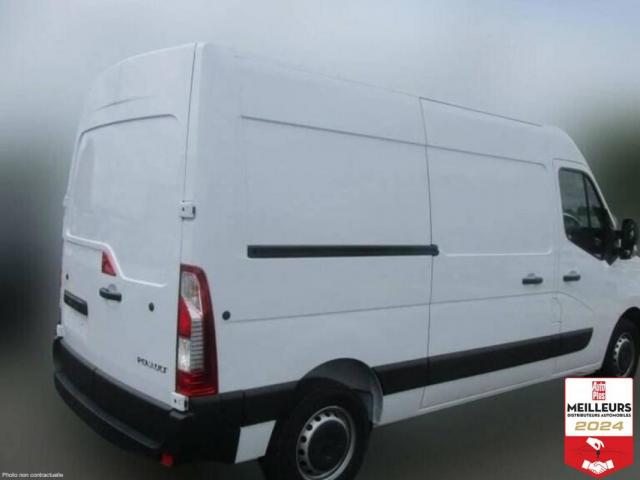 Renault Master image 2