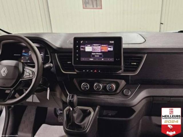 Renault Trafic image 9