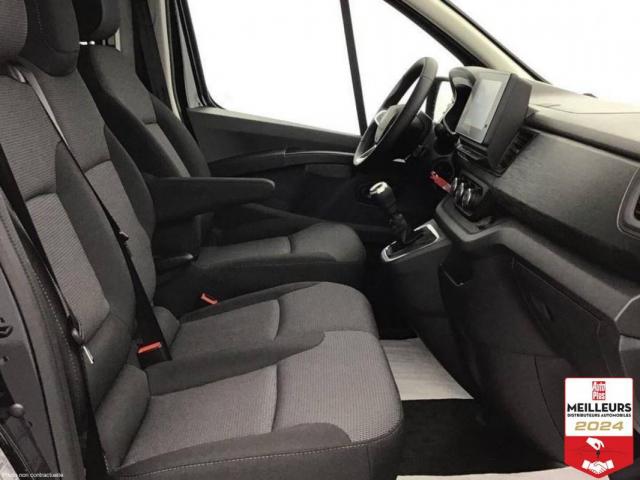 Renault Trafic image 7