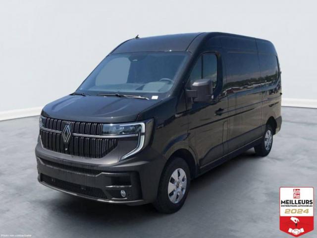Renault Master image 2