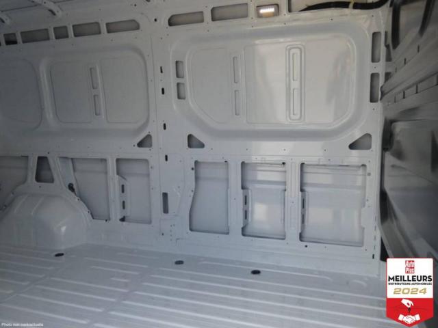 Renault Master image 3