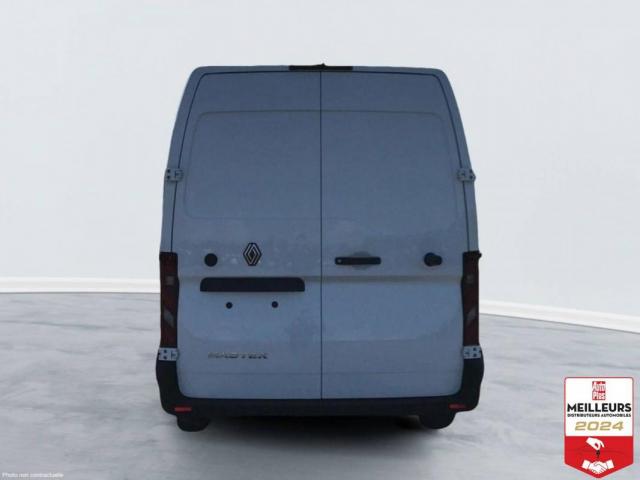 Renault Master image 2