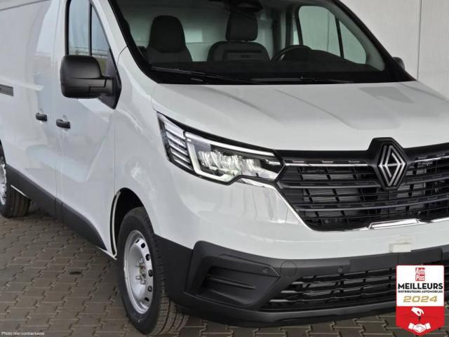 Renault Trafic image 1