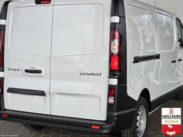 Renault Trafic image 2
