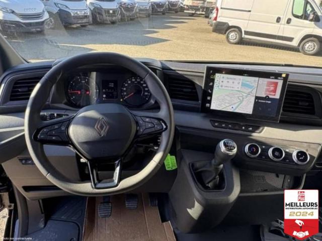 Renault Master image 1