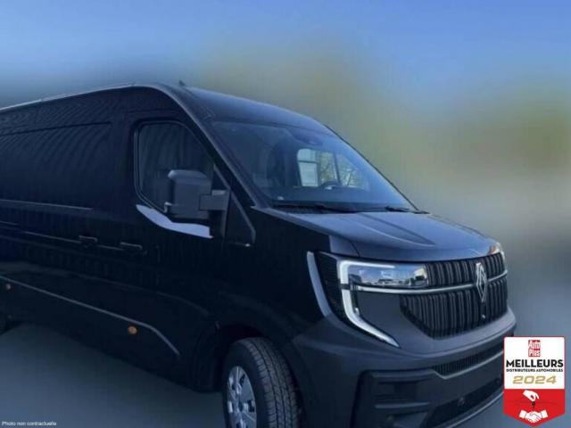Renault Master image 2