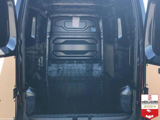 Renault Master image 8