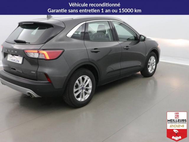 Ford Kuga image 8