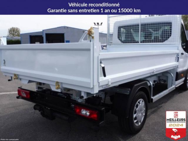 Ford Transit image 4