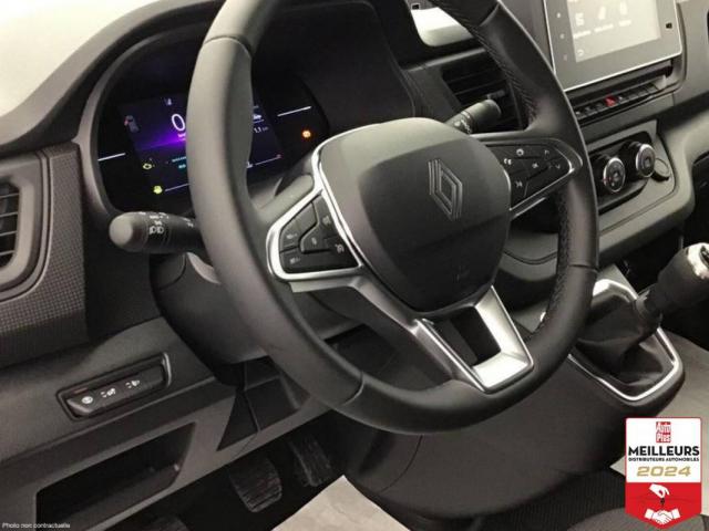 Renault Trafic image 3