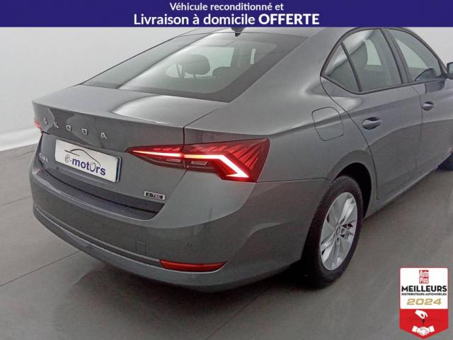 Skoda Octavia image 9