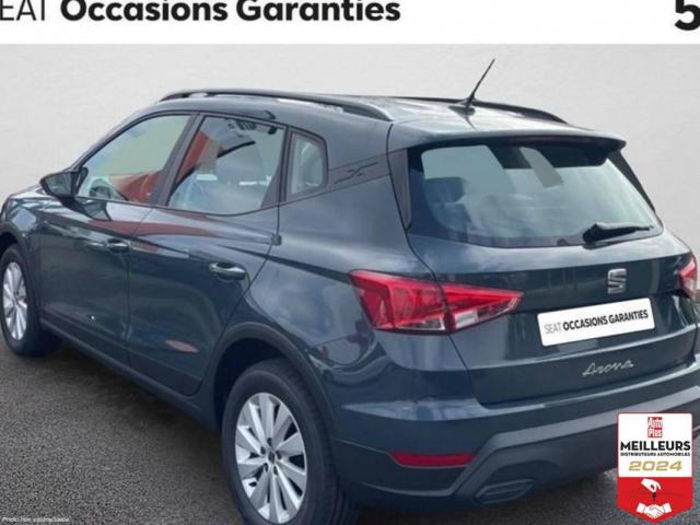 Seat Arona image 2