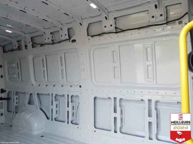 Volkswagen Crafter image 3