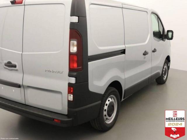 Renault Trafic image 7