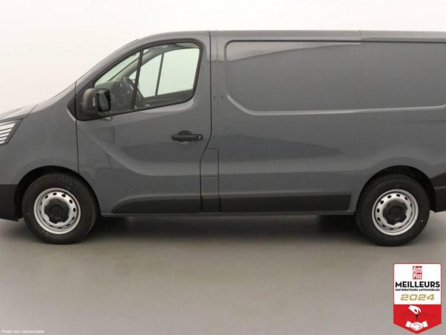 Renault Trafic image 9