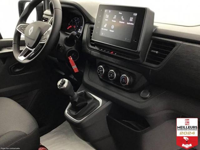 Renault Trafic image 3