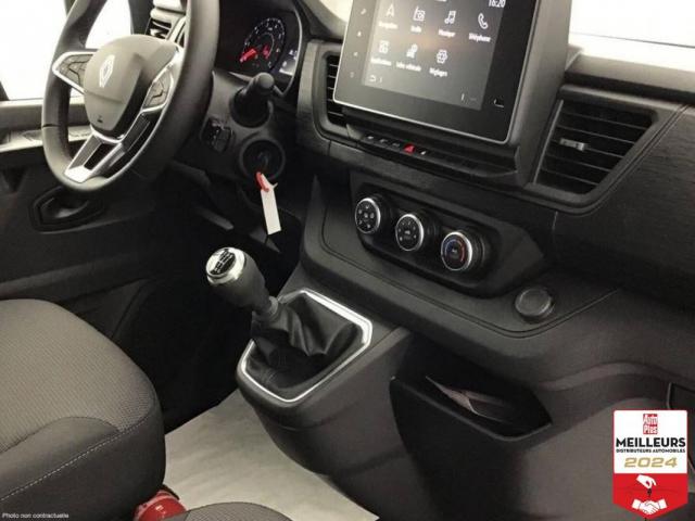 Renault Trafic image 3