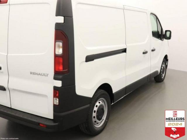 Renault Trafic image 8