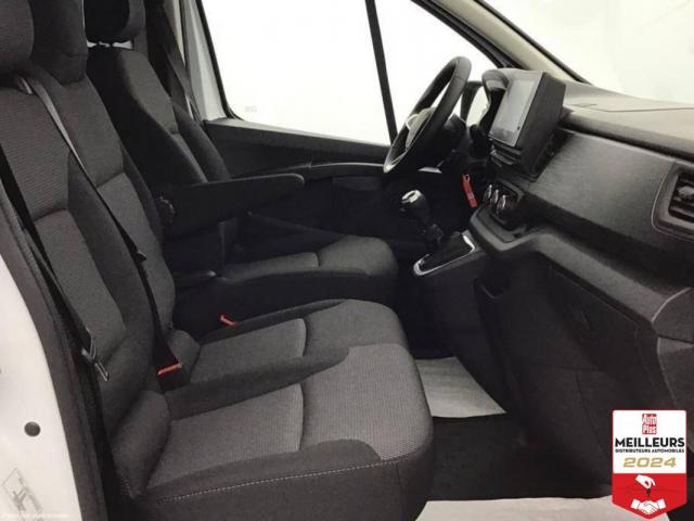 Renault Trafic image 7