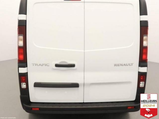 Renault Trafic image 2