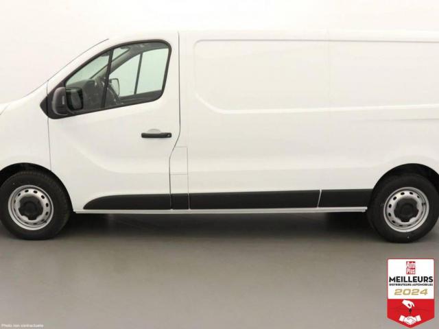 Renault Trafic image 1