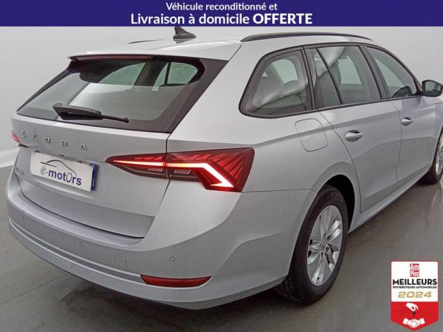 Skoda Octavia image 2