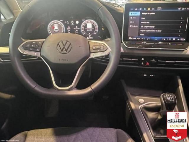 Volkswagen Golf image 6
