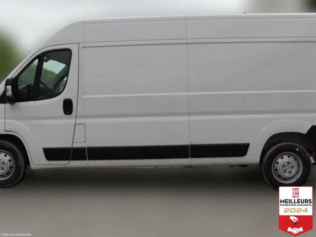 Peugeot Boxer image 1