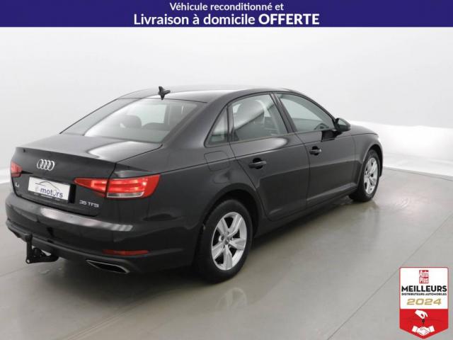 Audi A4 image 8
