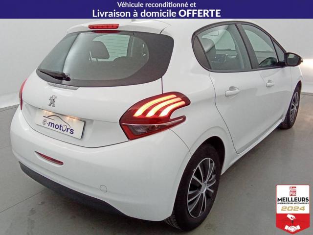 Peugeot 208 image 6
