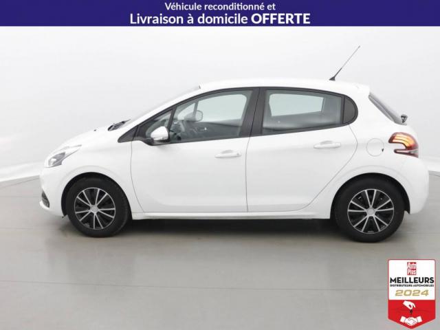 Peugeot 208 image 5