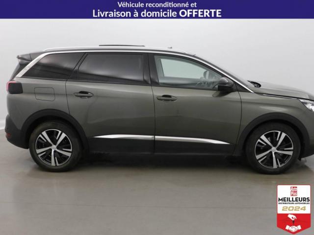 Peugeot 5008 image 8