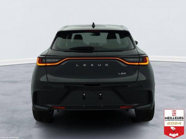 Lexus Lbx image 1