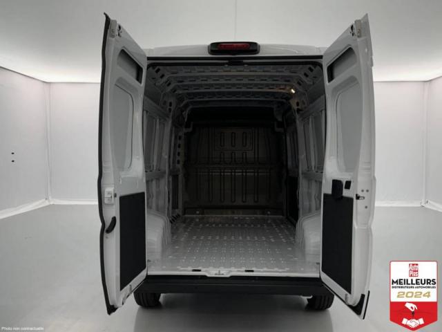 Peugeot Boxer image 8
