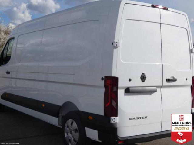 Renault Master image 8