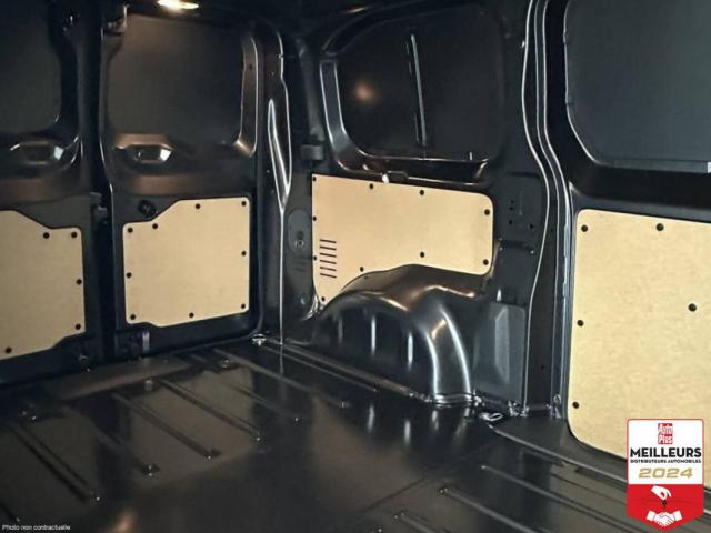 Citroen Jumpy image 6