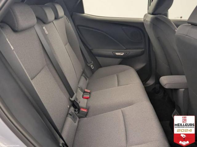 Lexus Lbx image 6
