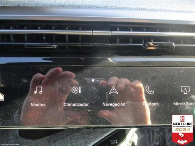 Peugeot 3008 image 3